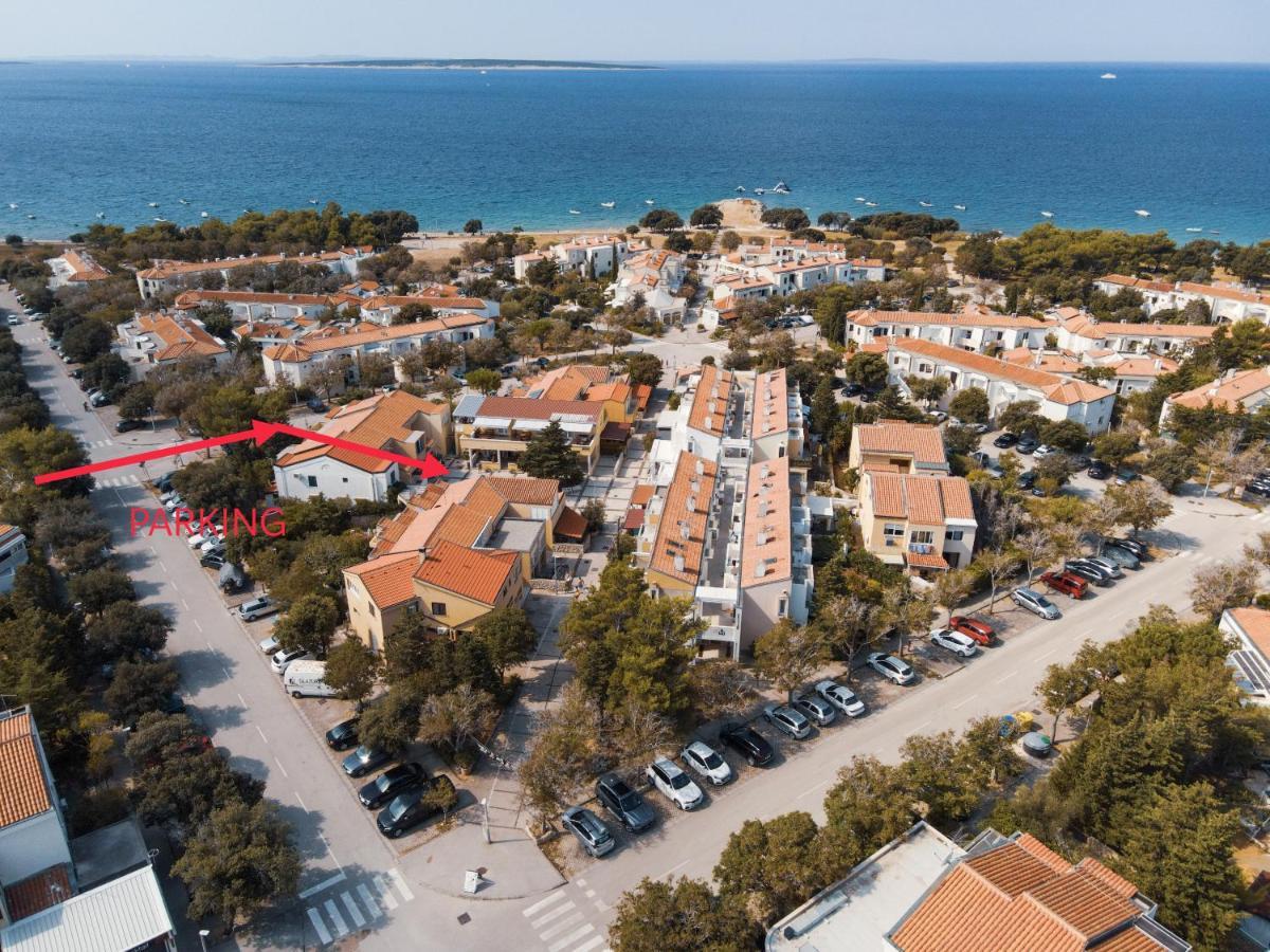 Guesthouse Lastavica Novalja Εξωτερικό φωτογραφία