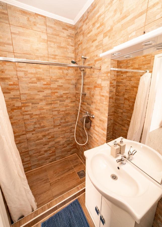 Guesthouse Lastavica Novalja Εξωτερικό φωτογραφία